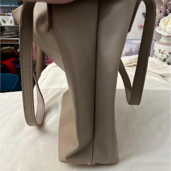 Leather Light Tan Tote Purse Shoulder Bag Classic Collegiate - Picture 5 of 8